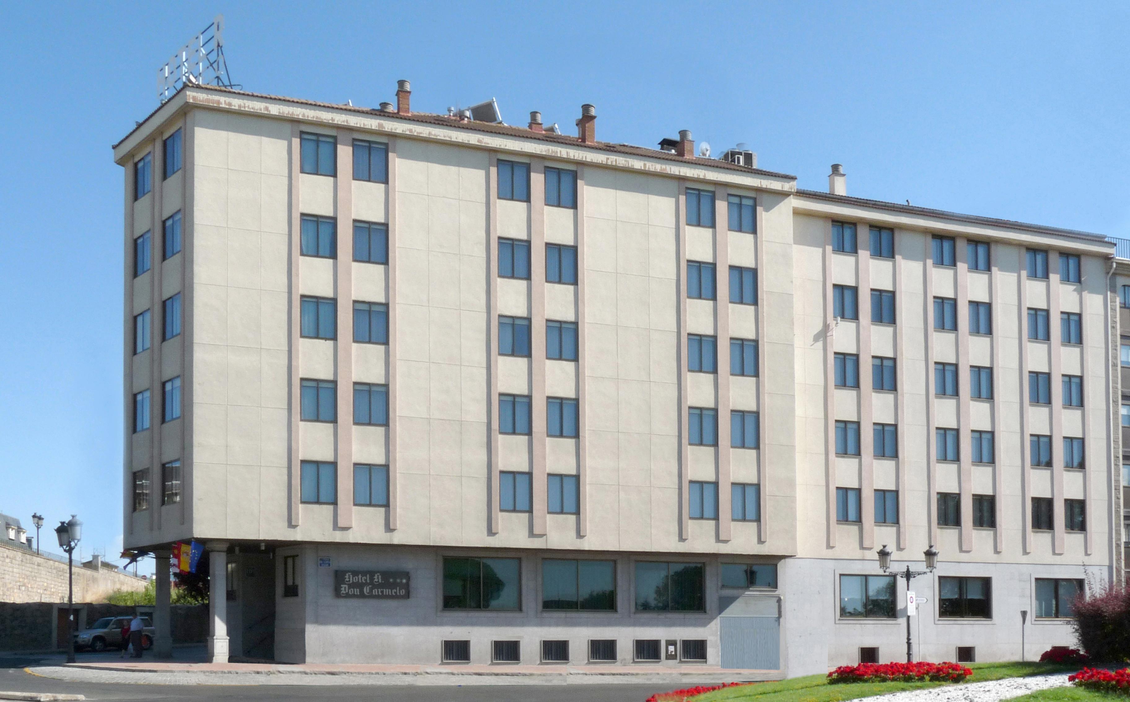 Hotel Don Carmelo Avila Bagian luar foto