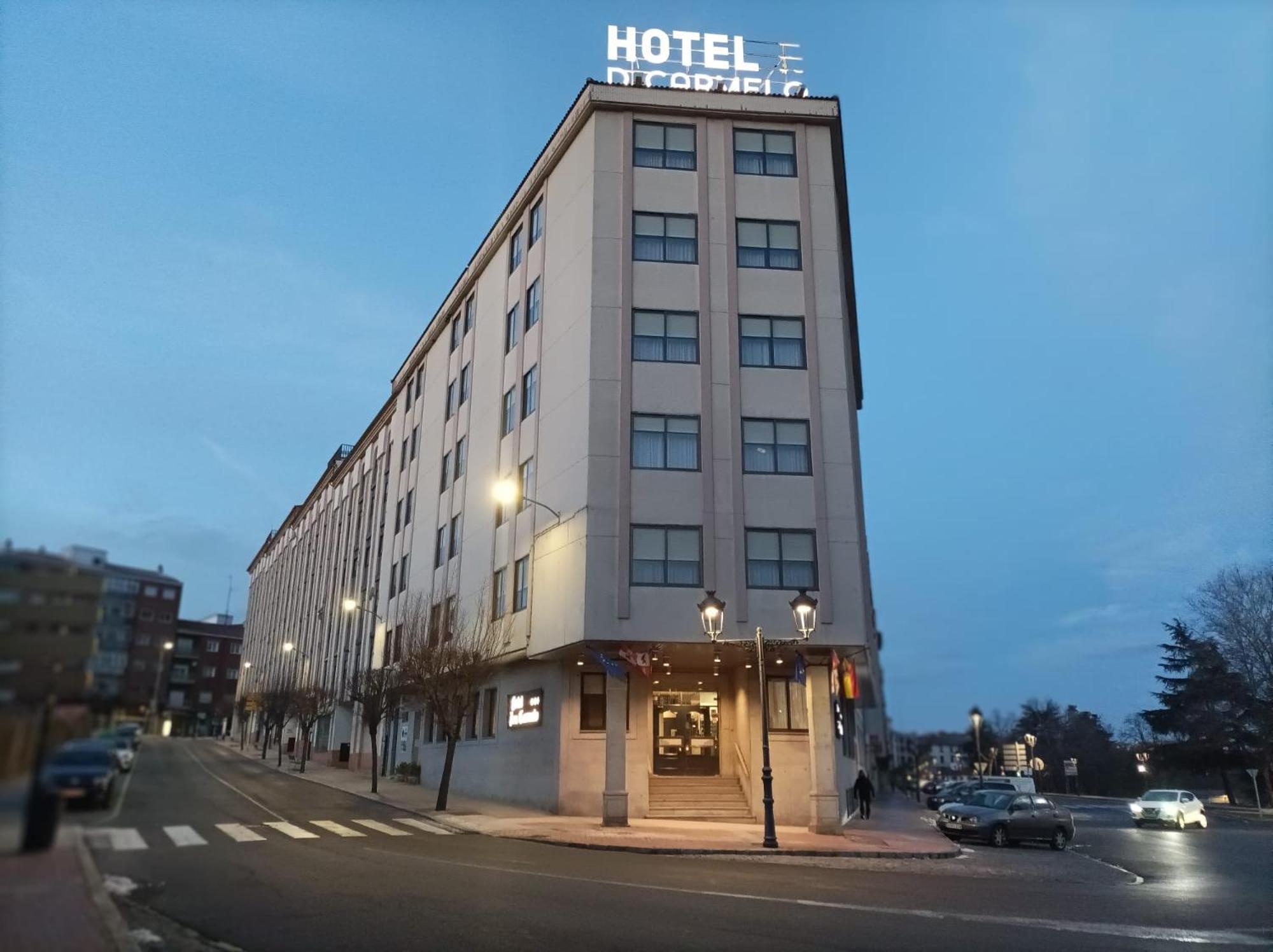 Hotel Don Carmelo Avila Bagian luar foto