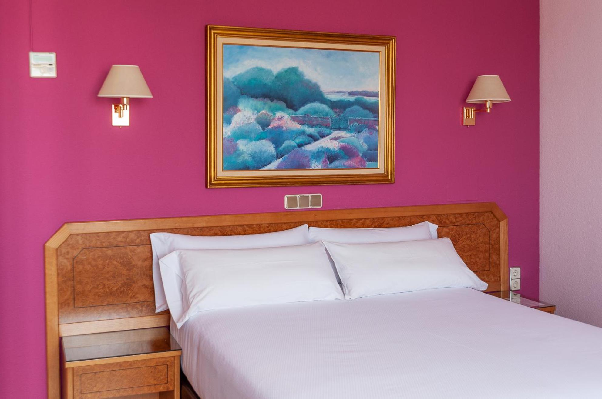 Hotel Don Carmelo Avila Bagian luar foto