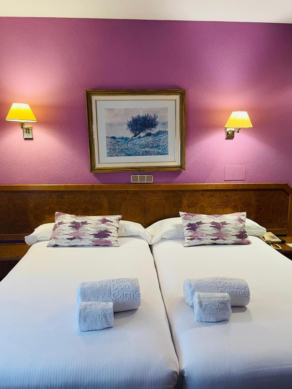 Hotel Don Carmelo Avila Bagian luar foto